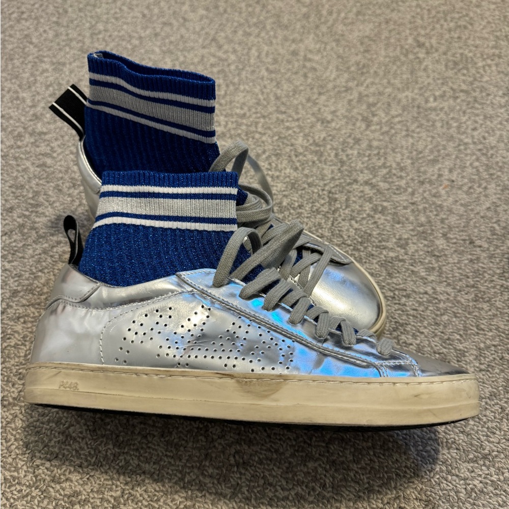 🚨SOLD🚨P448 silver metallic sneaker with blue sock attached - Picture 3 of 3